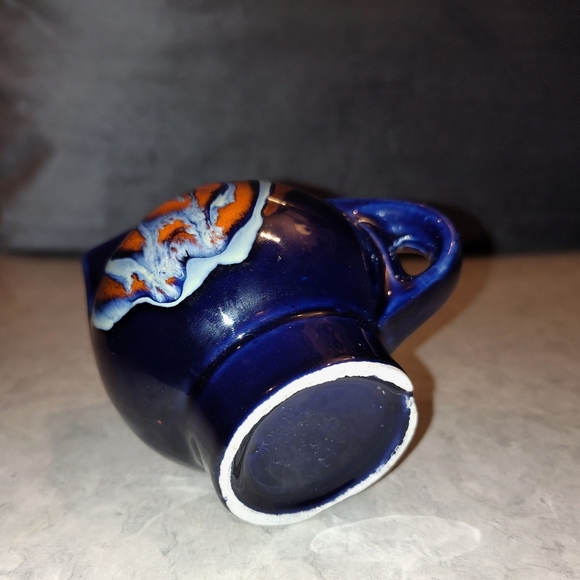 VINTAGE 60s ABSTRACT PORCELAIN TEA POT HAND-PAINTED BLUE 5" - Picture 8 of 8